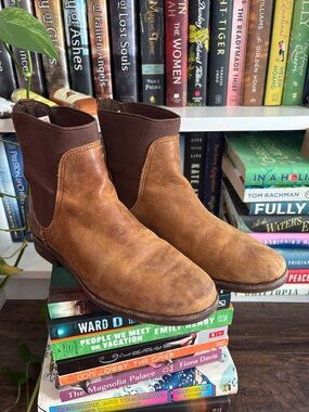 Timberland Tan/Brown Leather Chelsea-Style Water Resistant Ankle Boots